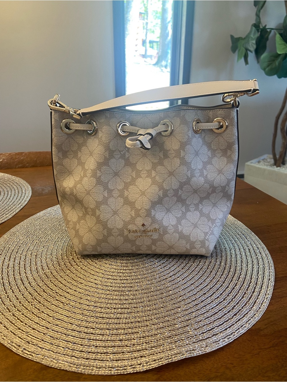 Kate spade small flower bucket bag purse NWOT